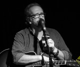 featured image Chris Callaghan – Crazy Outback Heart in Alice Springs