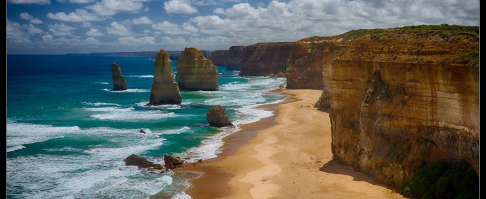 Great Ocean Road und die 12 Apostel http://www.australienimwohnmobil.de/wp-content/uploads/2012/12/20121118-great-ocean-road-0354_HDR1-685x280.jpg